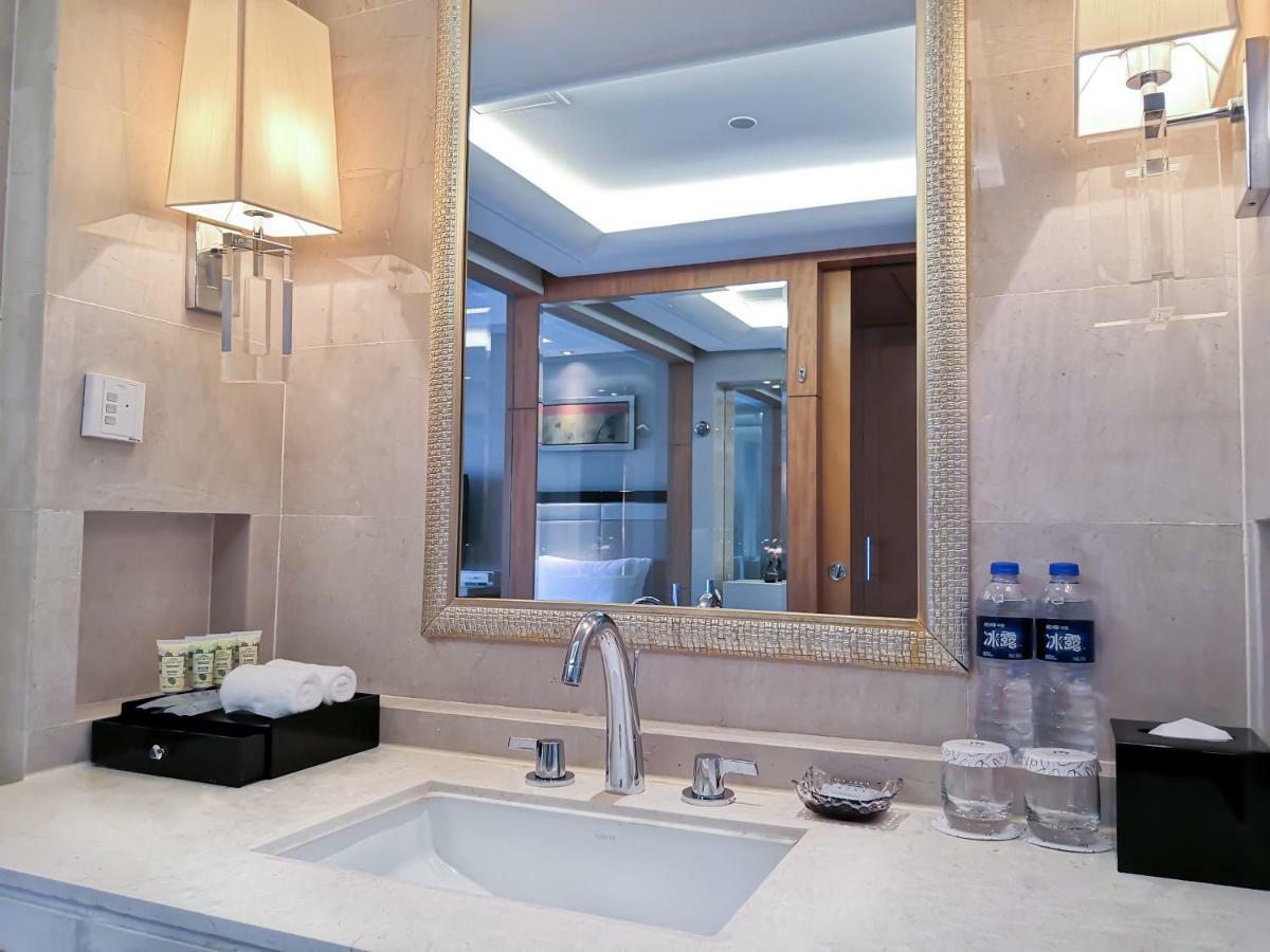 Hebei Hotel Zhongmao Haiyue Hotel Шицзячжуан Экстерьер фото