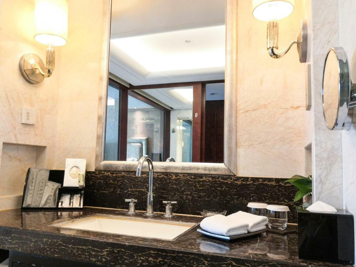 Hebei Hotel Zhongmao Haiyue Hotel Шицзячжуан Экстерьер фото